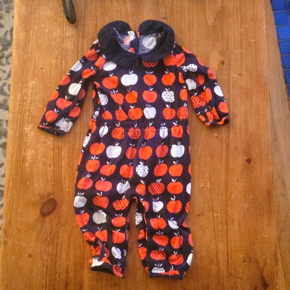 Baby Gap girl's apple print one-piece